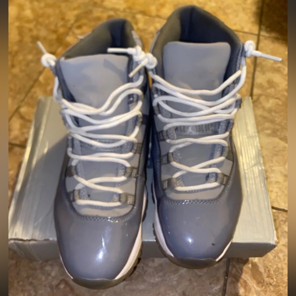 Air Jordan Cool Grey 9s